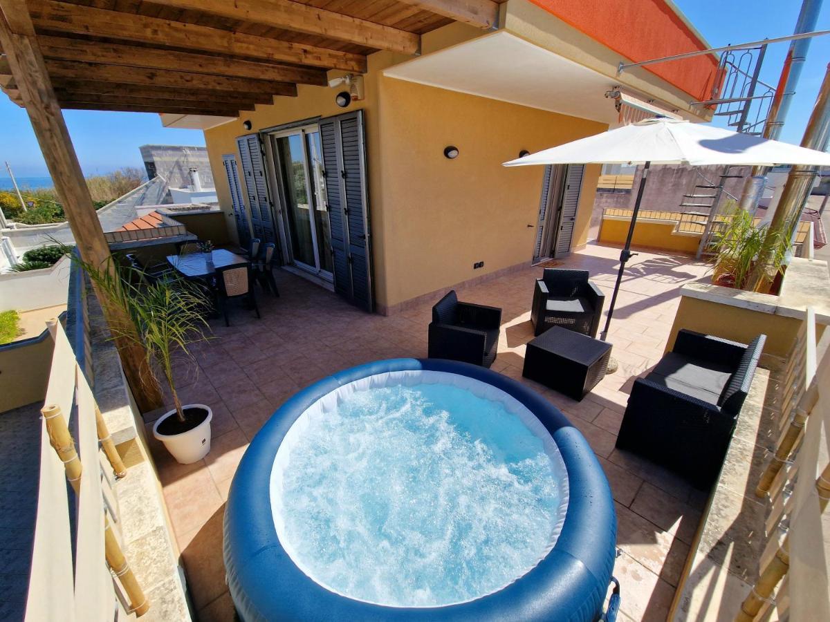 La Suite Di Poseidone Torre Specchia Ruggeri Exterior photo