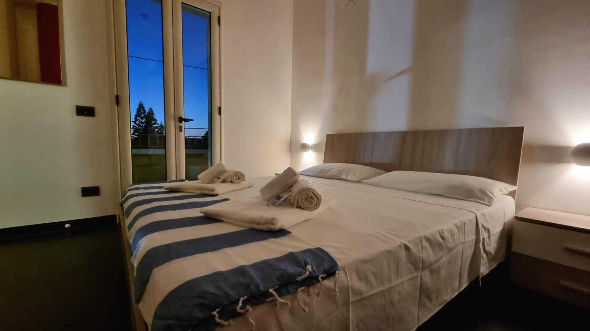 La Suite Di Poseidone Torre Specchia Ruggeri Exterior photo